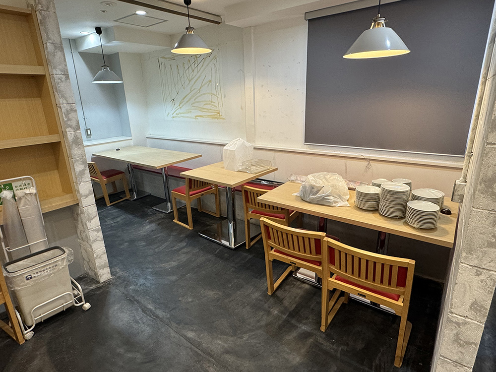 布施高架下(ロンモール布施)近鉄ぷらっと:外観02